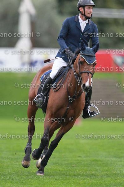 TAZZI_JACARAN_GIO CAV 2011_(150) SS3_9892.jpg